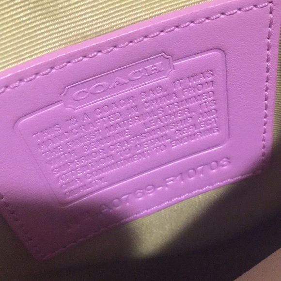 Coach Crossbody - Picture 3 of 8